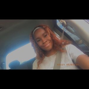 Meet your Posher, Denise